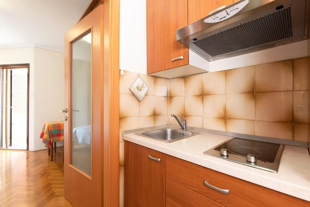 Apartments Spanjic Krk Town 0*,